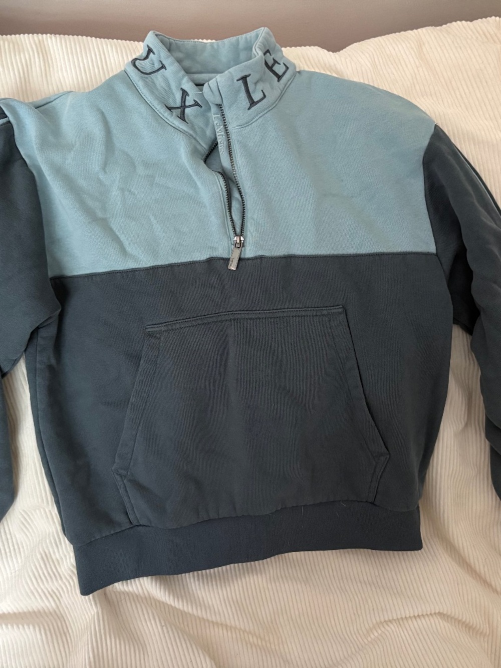 1/4 zip sweater shirt